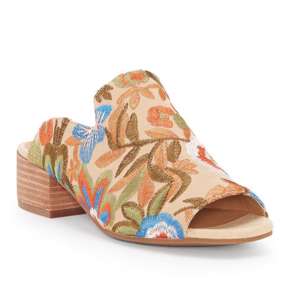 Embroidered Noomrie Mules